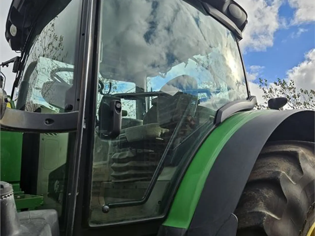 Billede 11 - John Deere 6210 R - Direct Drive - Frontlift
