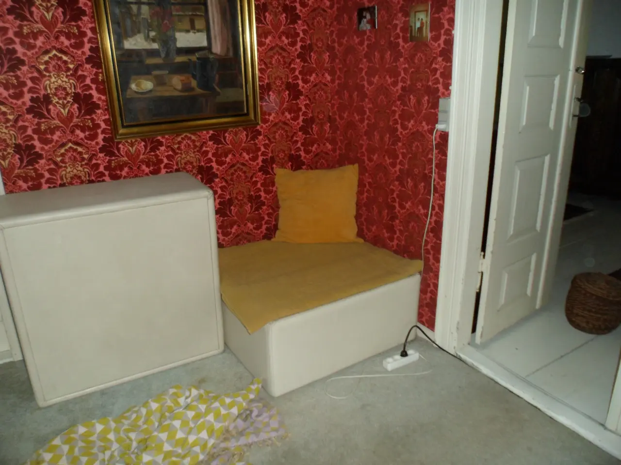 Billede 2 - stor PUF 80x80 x 40 cm / Ringkøbing
