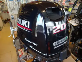 SUZUKI DF 15 og 20 HK. WEST JUBI 40 ÅR PRIS. Nye.