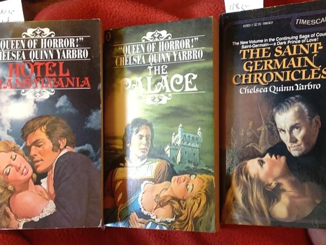 Billede 1 - Chelsea Quinn Yarbro: Three Saint-Germain novels