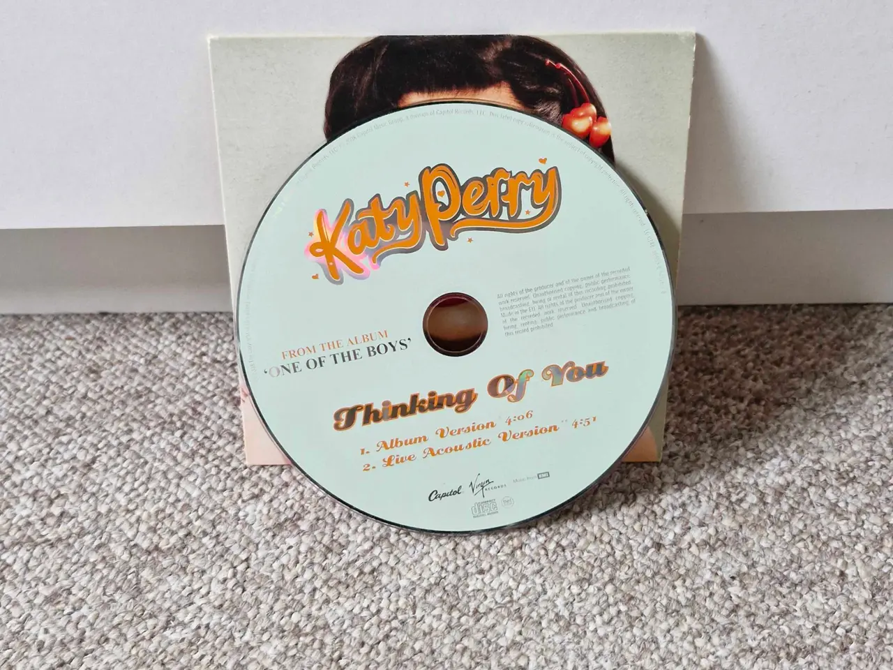 Billede 3 - Katy Perry - Thinking Of You (Single)