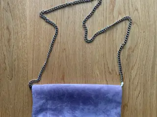 Karen Millen lilla skuldertaske ruskind