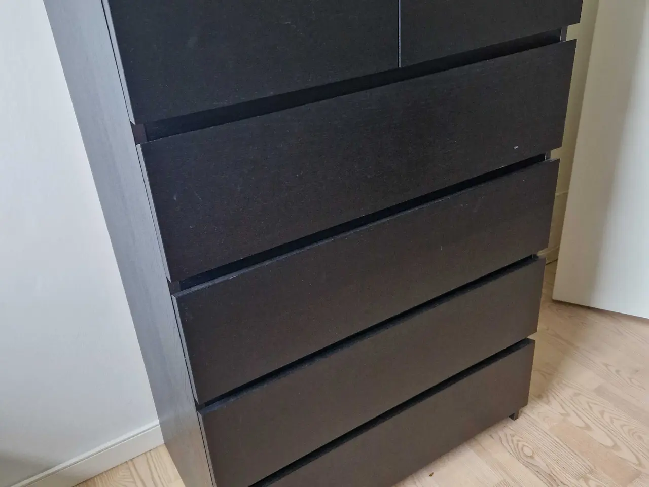 Billede 2 - Malm kommode