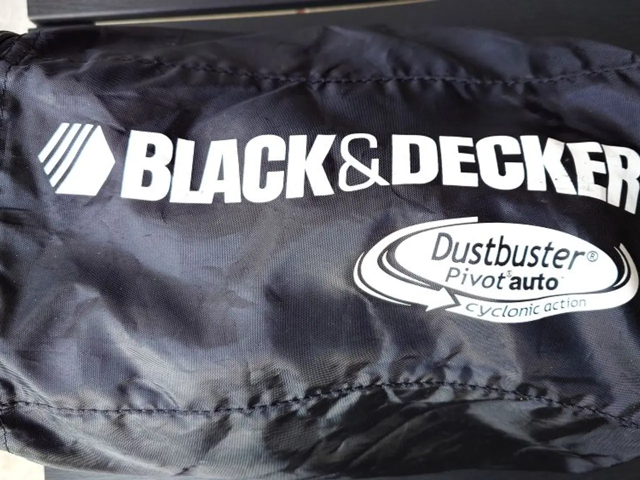 Billede 4 - Black Decker Pivot Auto 12V håndstøvsuger til bil