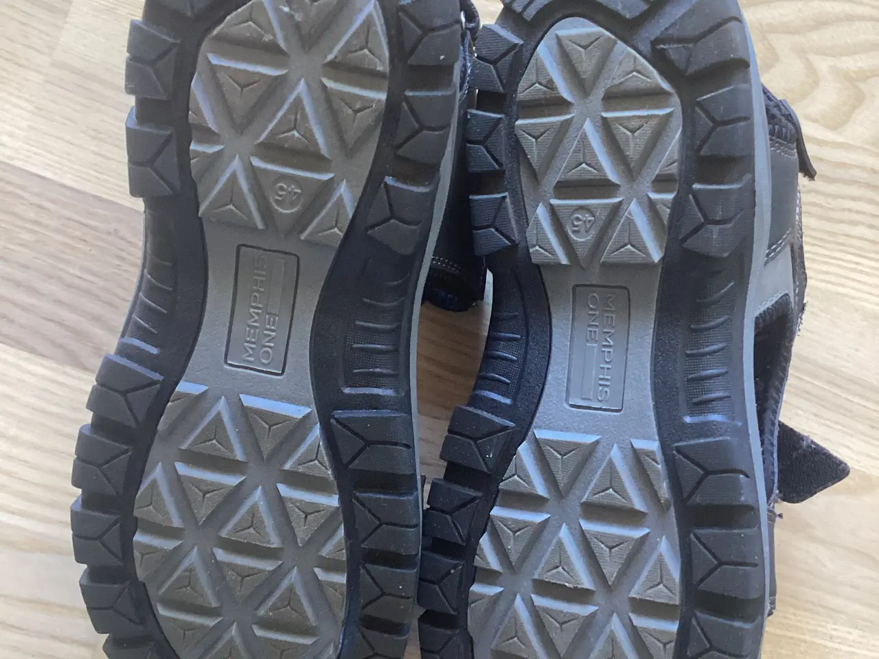 Billede 3 - Nye sandaler str. 45