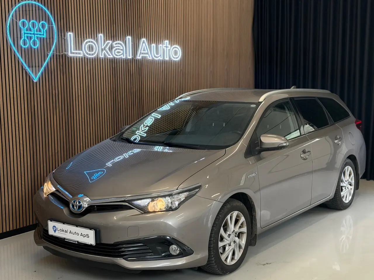 Billede 1 - Toyota Auris 1,8 Hybrid H2 Premium Comfort CVT
