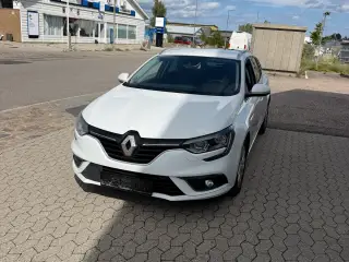 🚗 Renault Megane IV Sport Tourer 1.5 dCi 