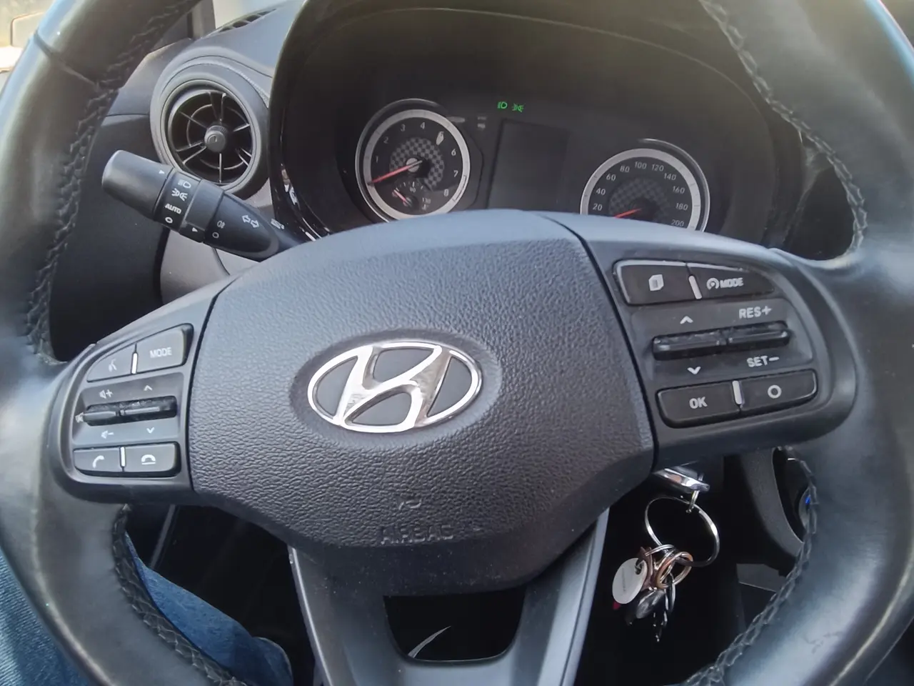 Billede 14 - Hyundai i10 Advanced flot og velholdt Øko Racer