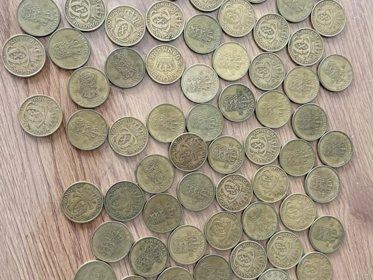 Billede 1 - Gule 2 kroner blandet - byd gerne 