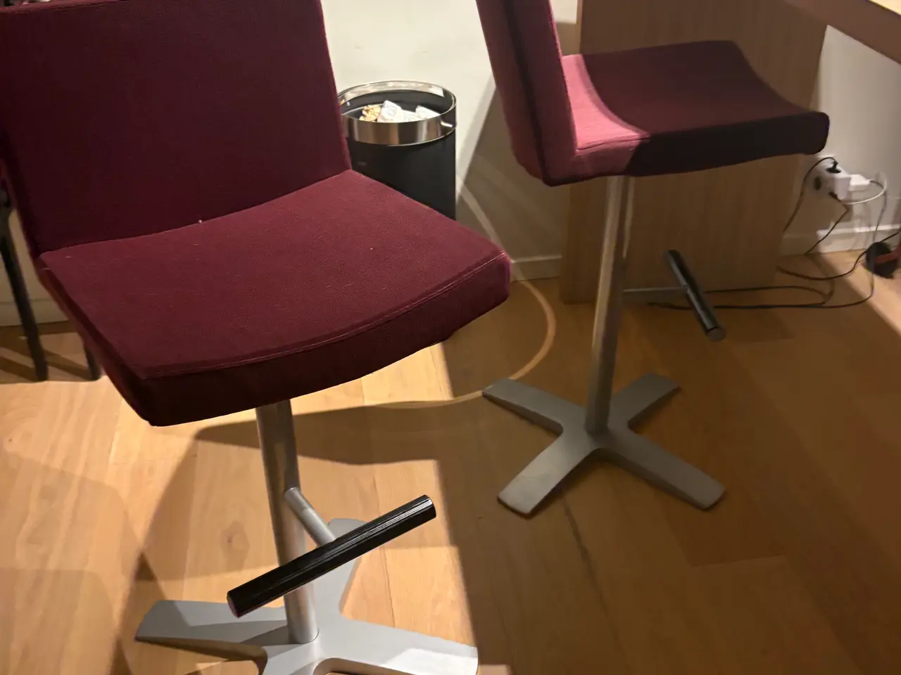 Billede 1 - 2 Barstole Finsk Design