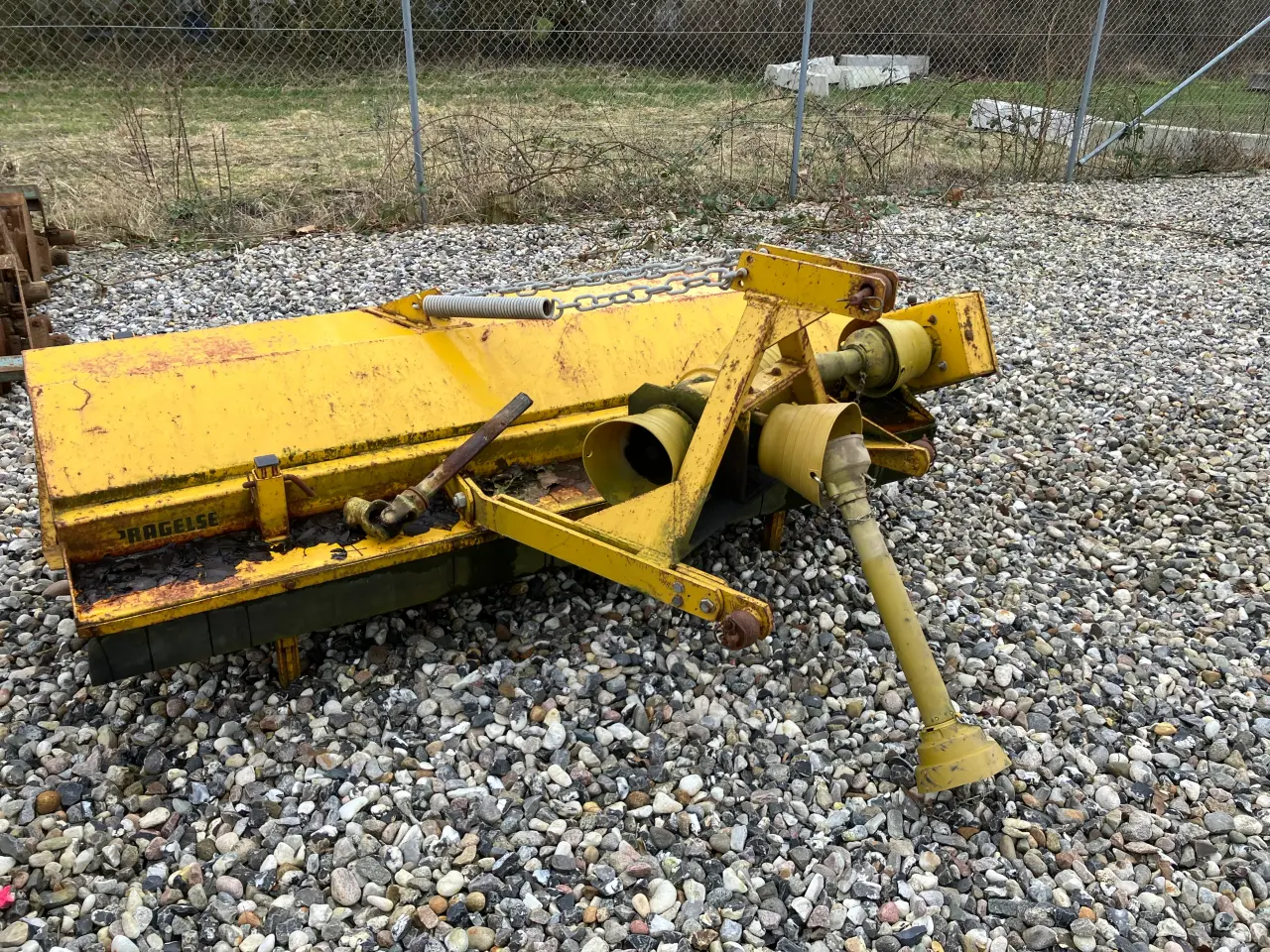 Billede 2 - Spragelse 2 meter traktorkost