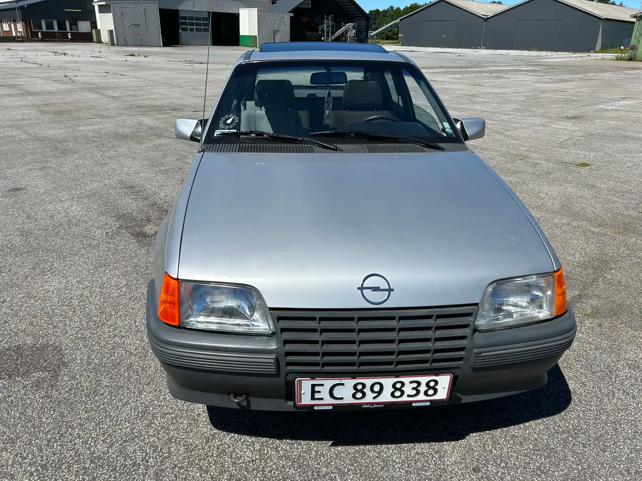 Billede 1 - Opel Kadett 1,3 S Club