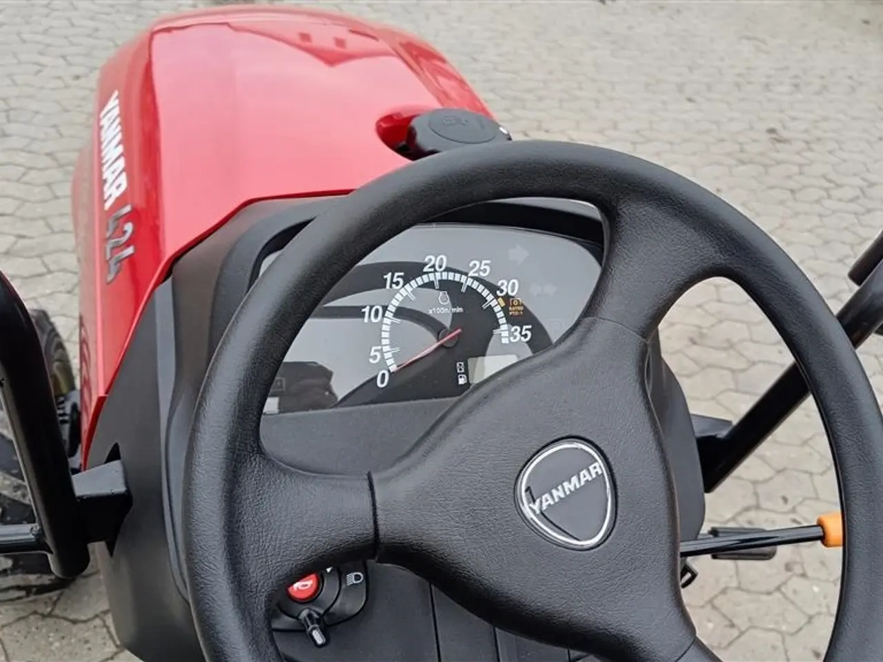 Billede 5 - Yanmar SA 424 med frontlift