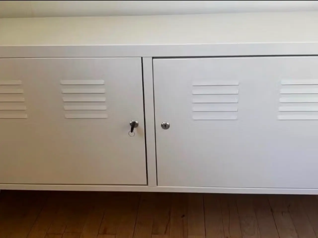 Billede 1 - Ikea PS skab