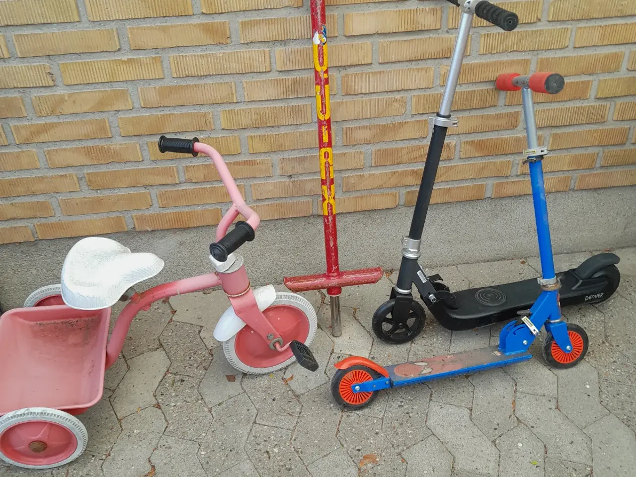 Billede 1 - Cykel og løbe hjul 