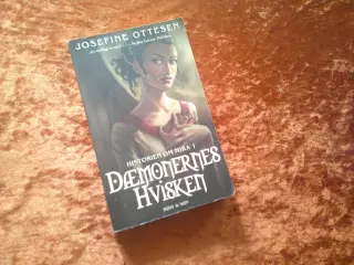 Dæmonernes hvisken, Josefine Ottesen,
