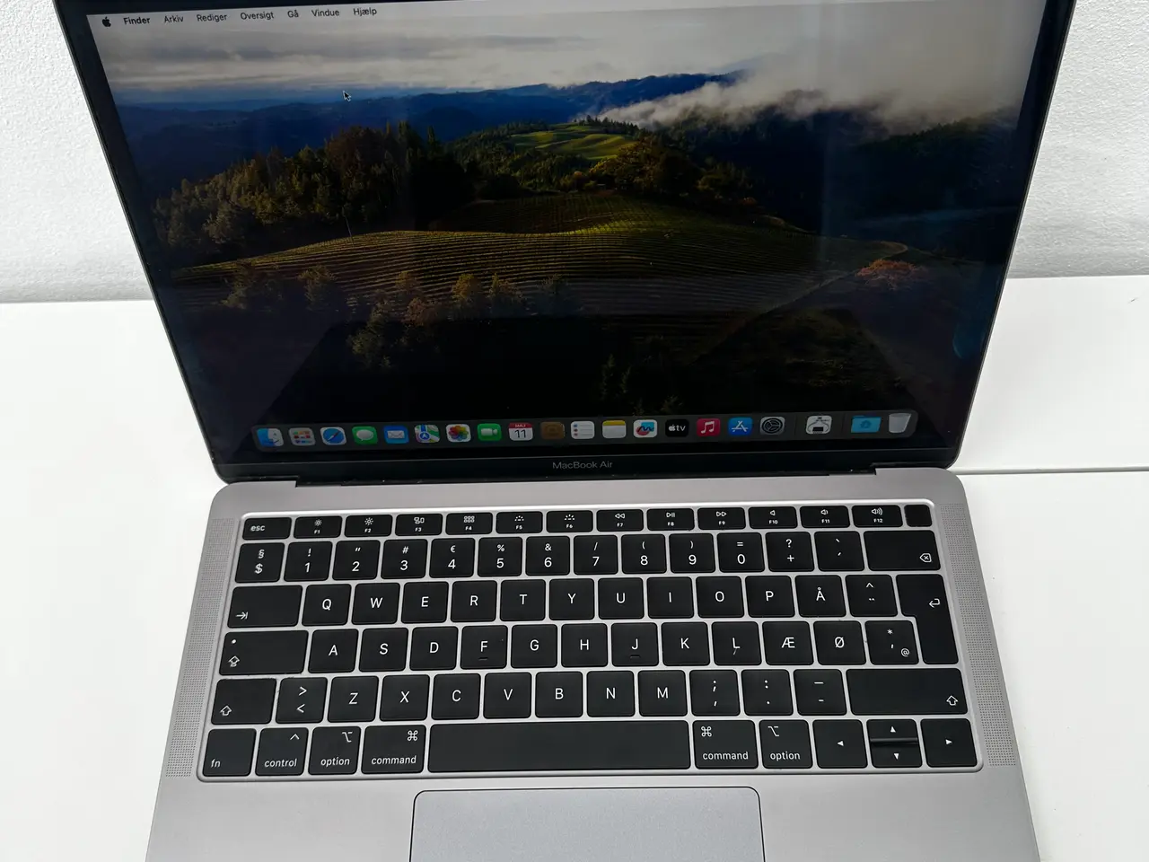 Billede 4 - MacBook Air 13” 2019 Space Grey(Ny batteri)