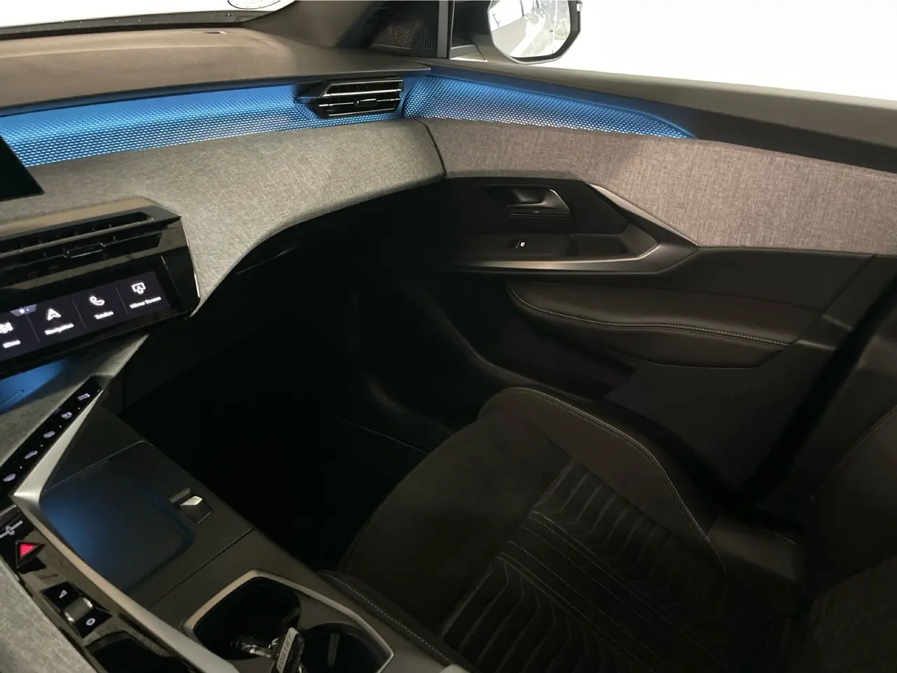 Billede 24 - Peugeot e-3008 77 GT Pack