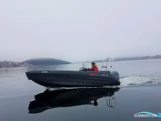Pioner 16 Explorer