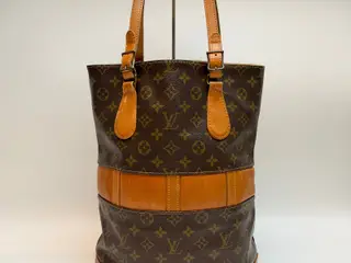 Louis Vuitton Bucket GM