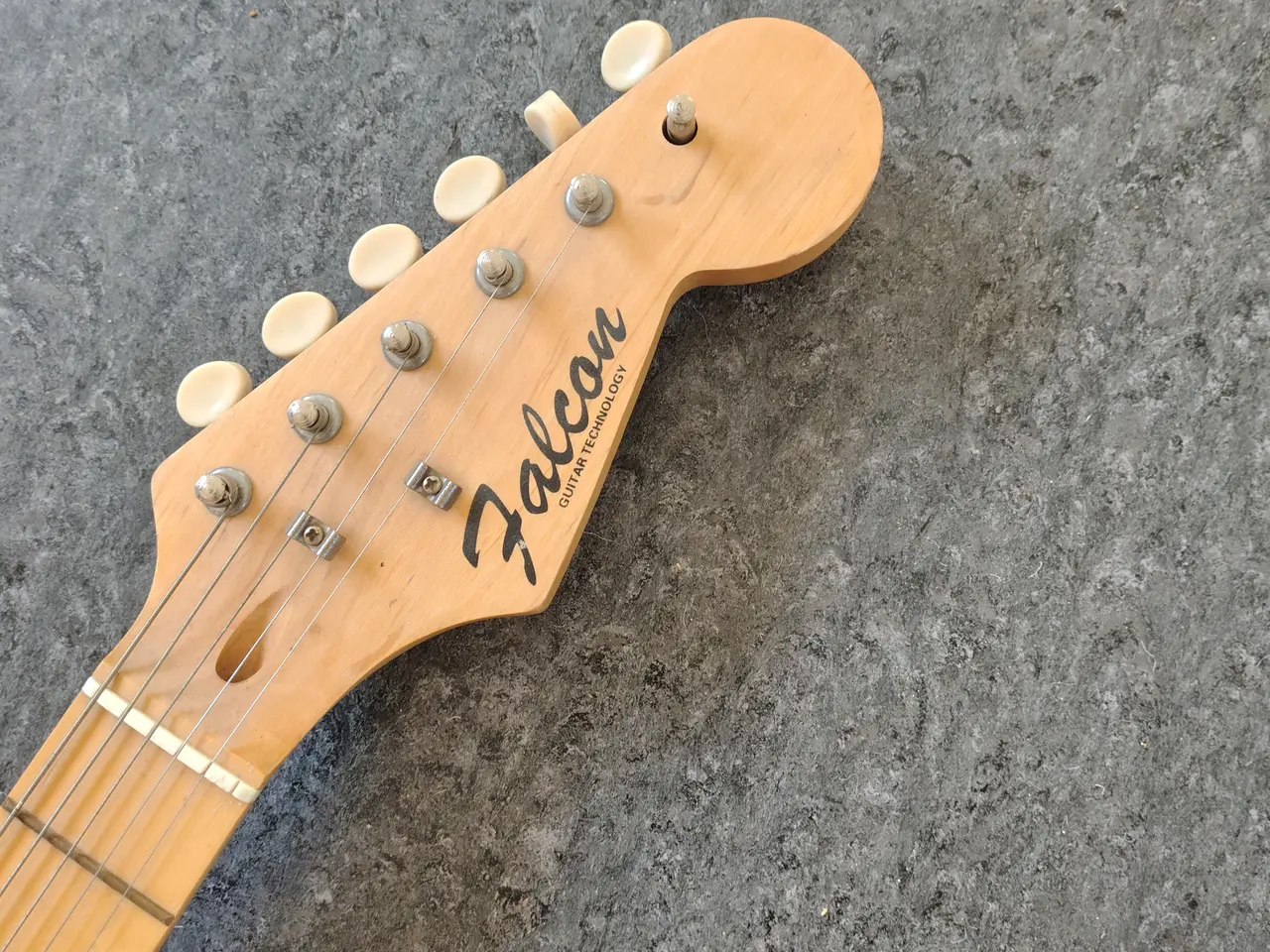Billede 2 - El-guitar, børnestr. FALCON