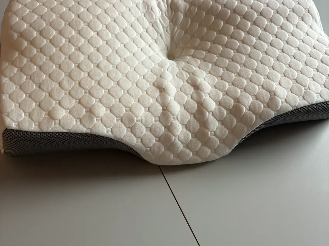 Billede 2 - Ergonomisk hovedpude