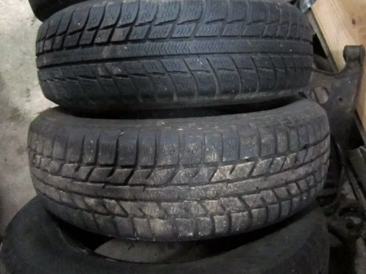 Billede 6 - 14"15"16"17 vinterdæk 30 sæt med masser af mønster