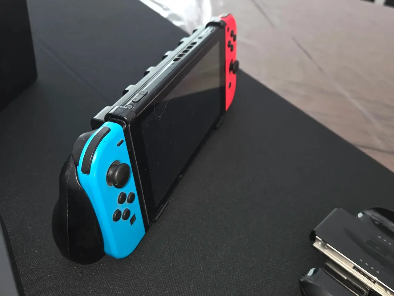 Billede 2 - Nintendo Switch til salg!