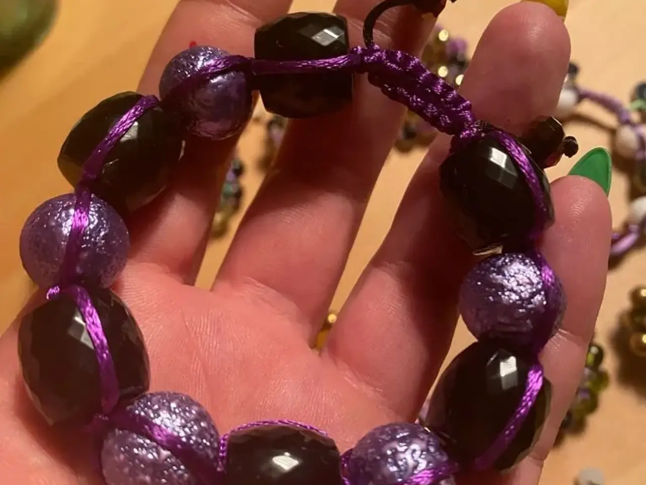 Billede 2 - Nye knyttede armbånd