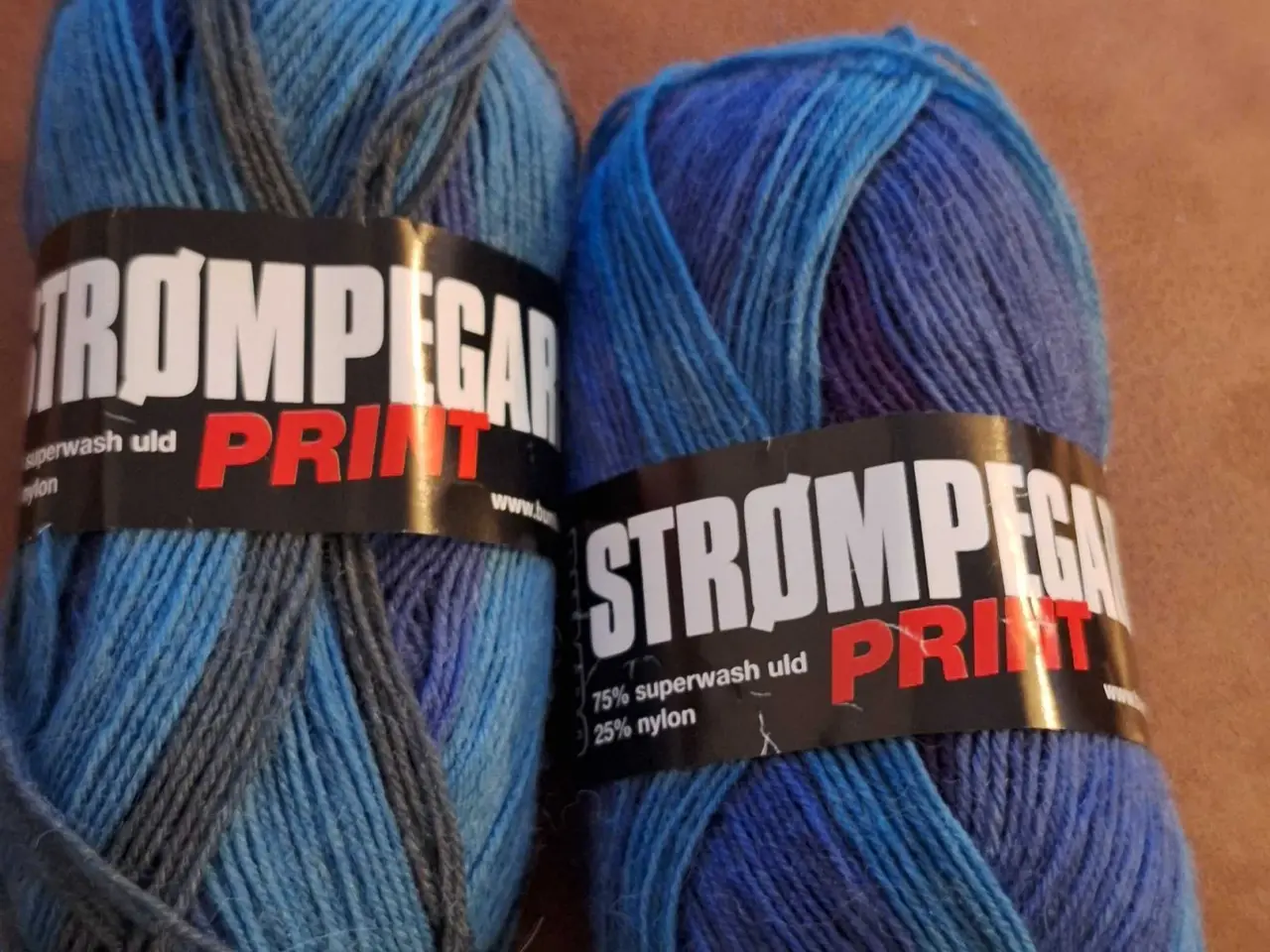 Billede 1 - Strømpegarn print