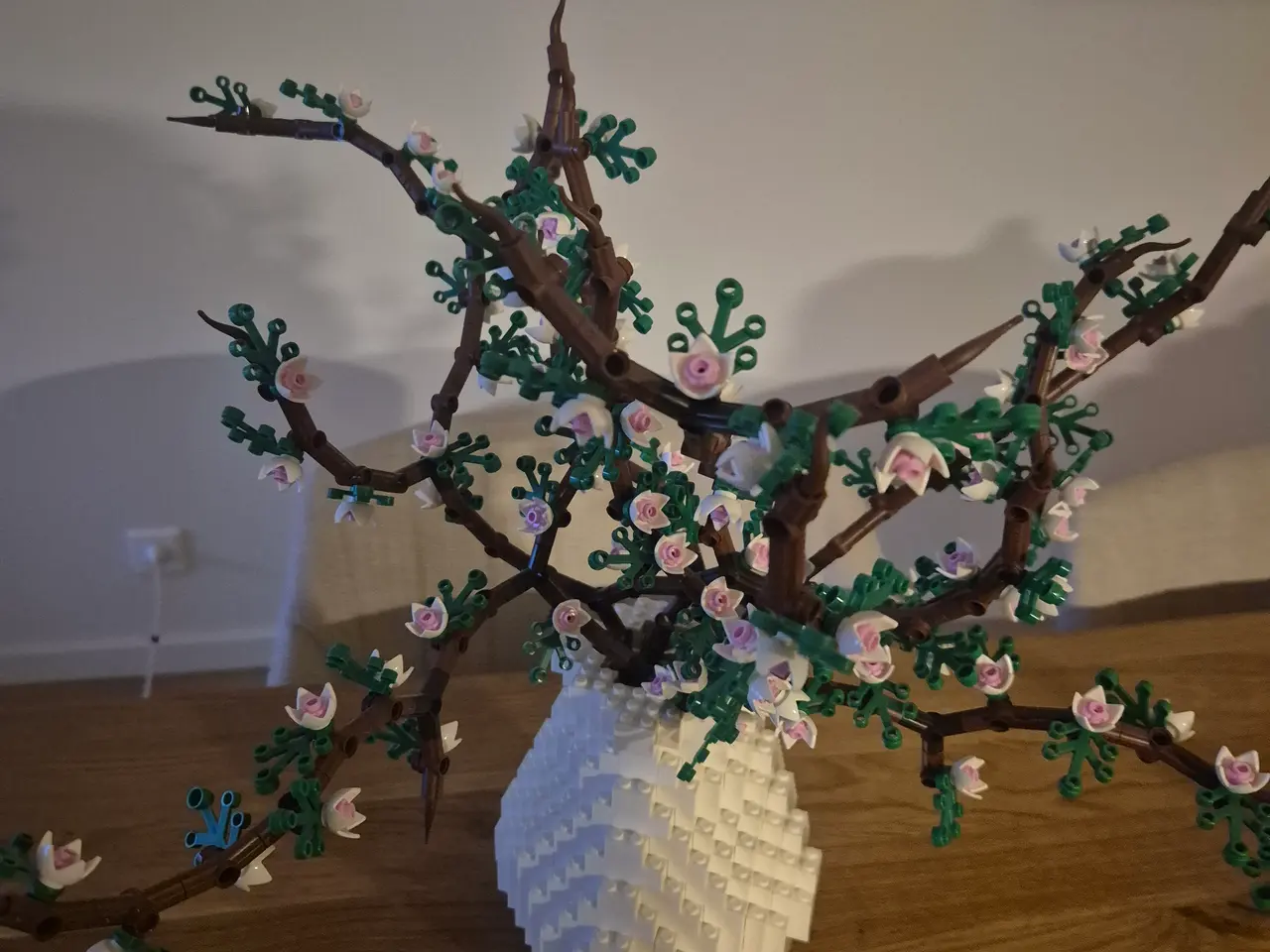 Billede 1 - LEGO vase inklusiv kirsebær grene