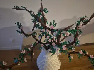LEGO vase inklusiv kirsebær grene