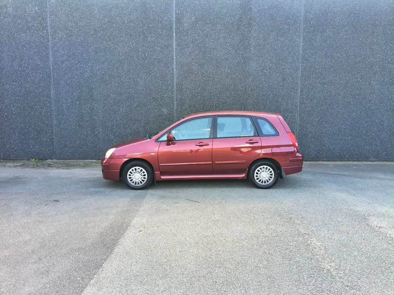 Billede 1 - Suzuki Liana 1,6 106HK 5d