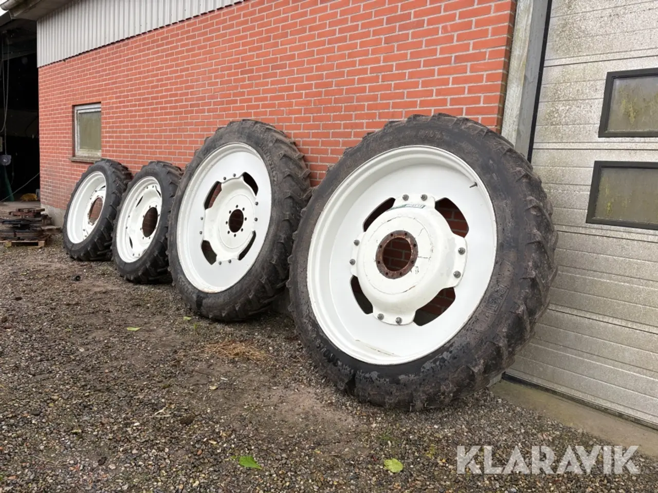 Billede 2 - Sprøjtehjul BKT 300/95 R 52 og 270/95 R 38