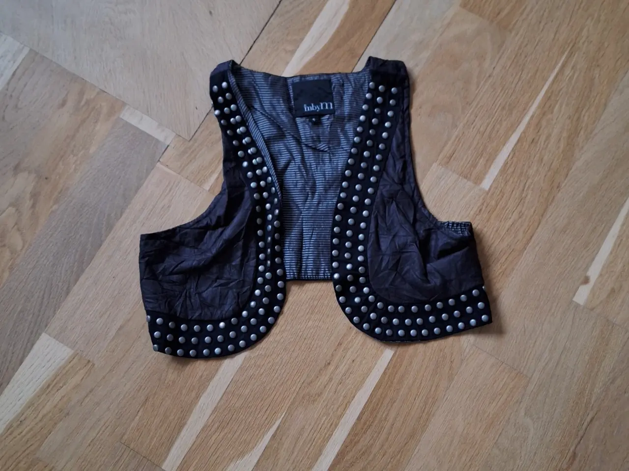 Billede 1 - Vest 
