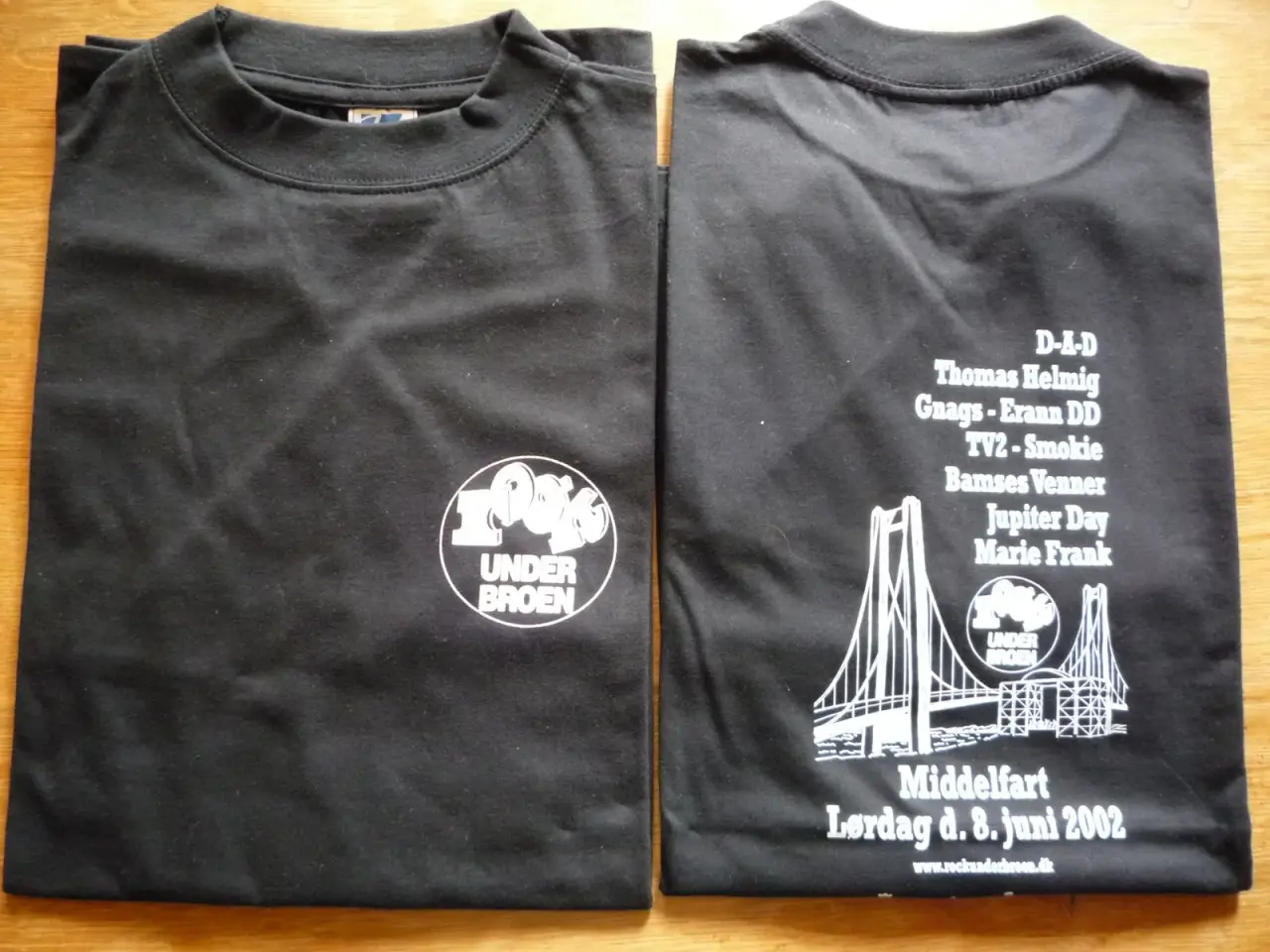 Billede 4 - NEDSAT: Nye Rock under Broen T-shirts og caps