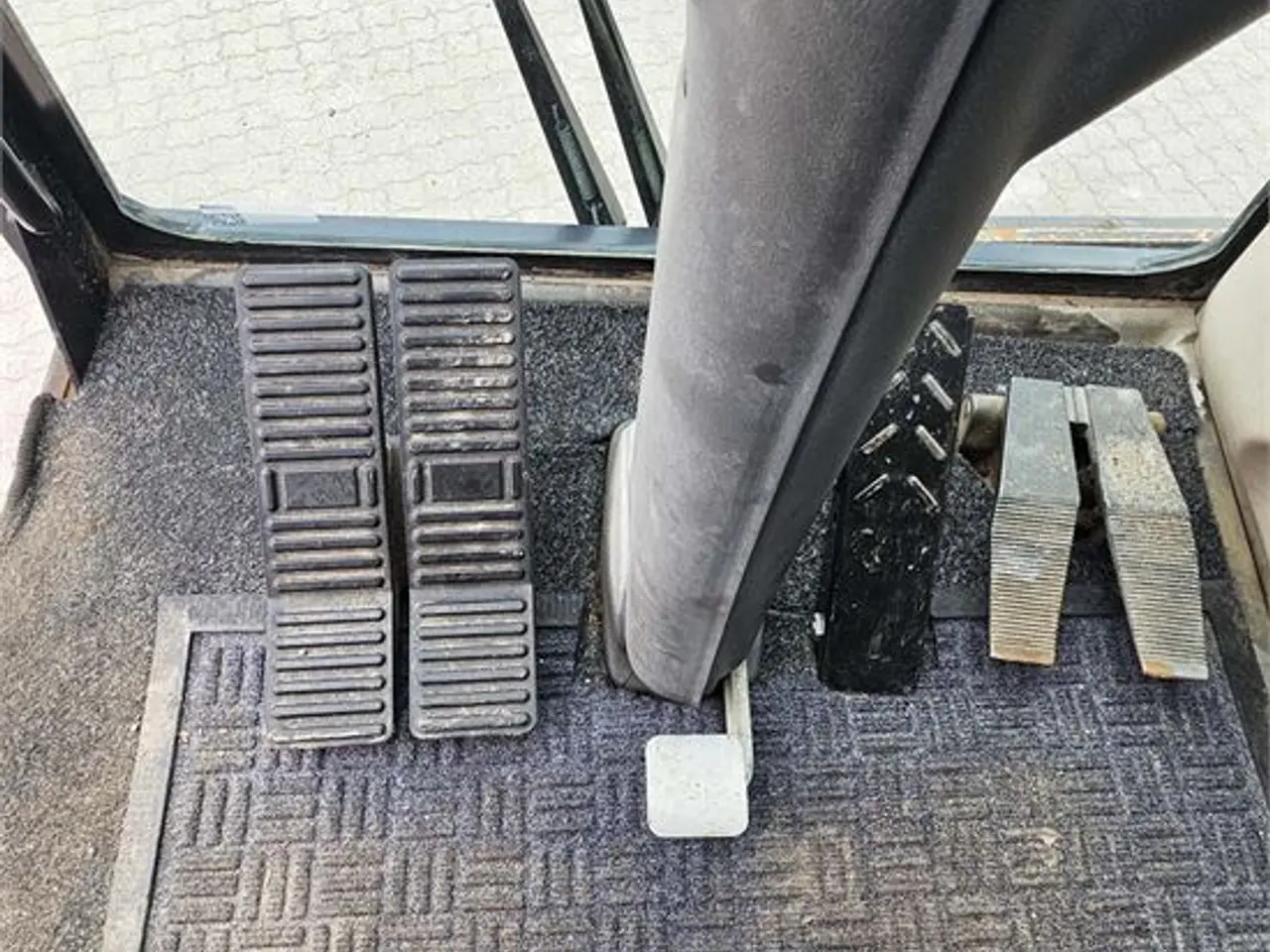 Billede 35 - Hydrema MX14 - 16 ton - Engcon Rotortilt