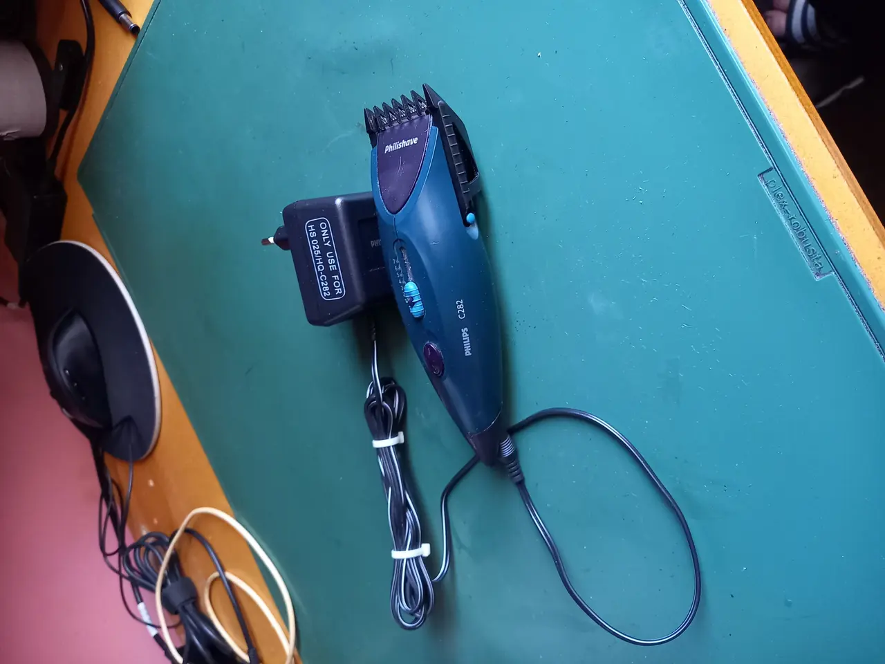 Billede 1 - Philips skæg og hår trimmer u æske