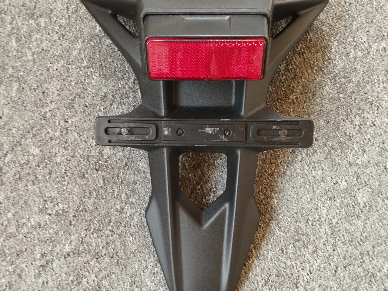 Billede 1 - bagstykke til Suzuki GSX 1000 R K 7/8   ( 60%)