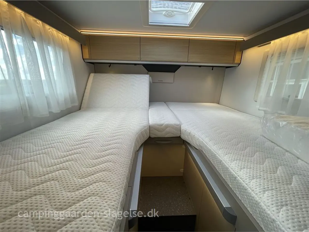 Billede 17 - 2027 - Adria Compact SL Select   Adria Compact SL Select – stor luksus i kompakt format