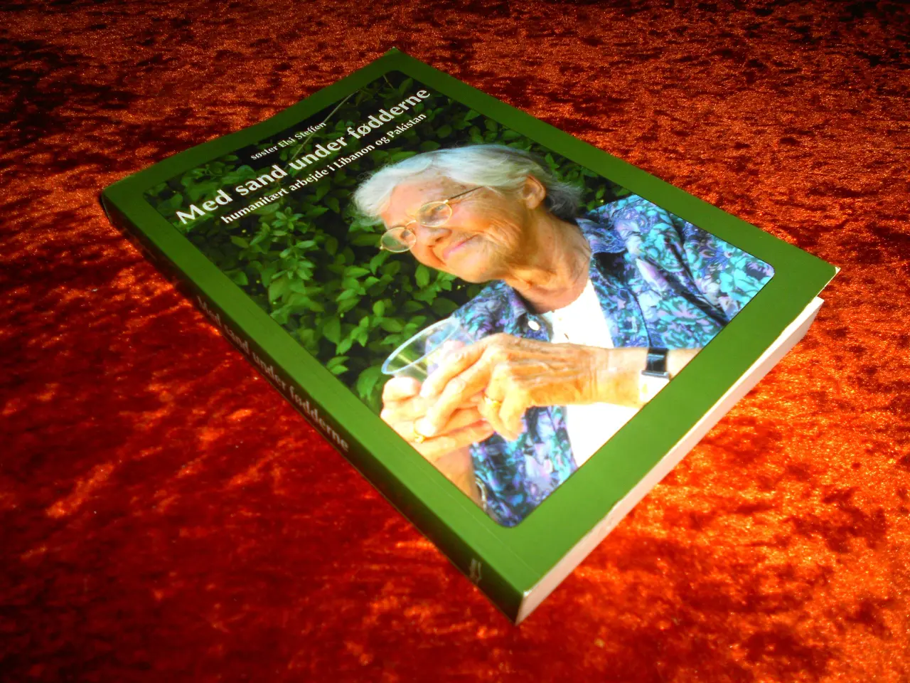 Billede 1 - Med sand under fødderne, Elsi Steffen