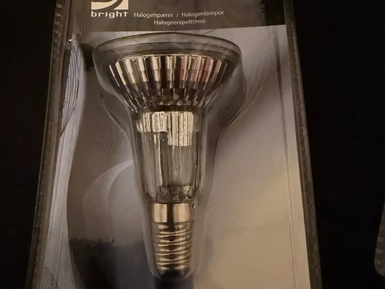 Billede 3 - Bright halogenpærer E14 35W – 3 stk. nye