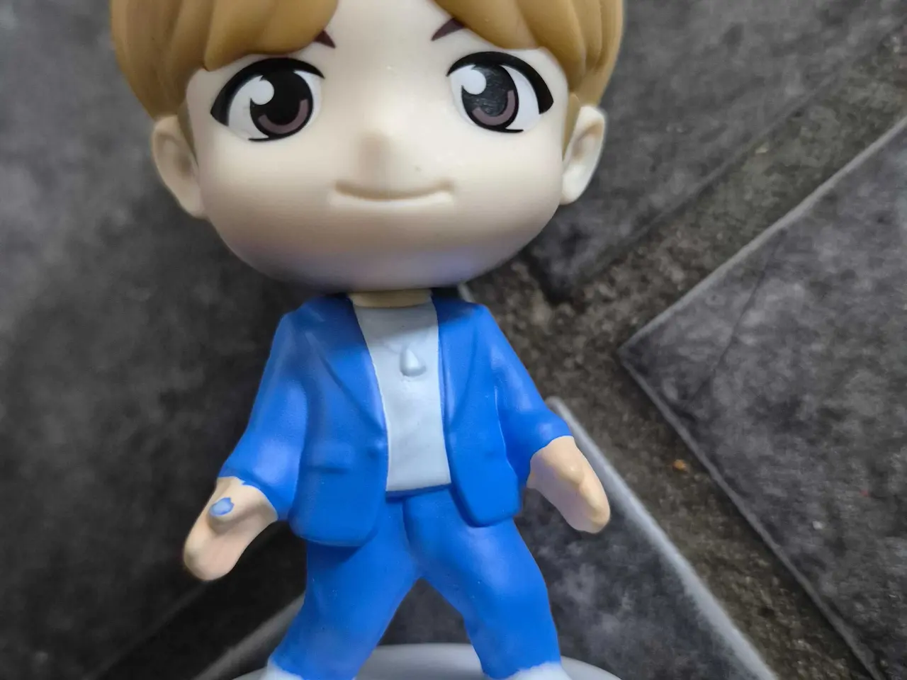 Billede 2 - Officiel McDonald's TinyTAN x BTS figur af J-Hope