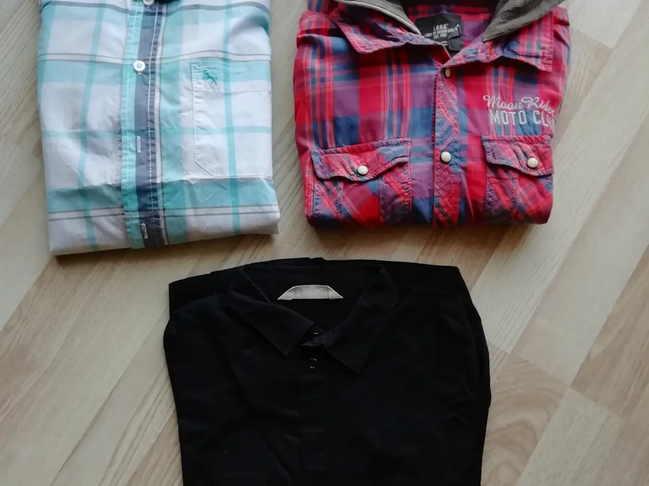 Billede 1 - skjorter med lang ærme str. 164, H&M