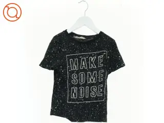 T-Shirt fra H&M (str. 128 cm)