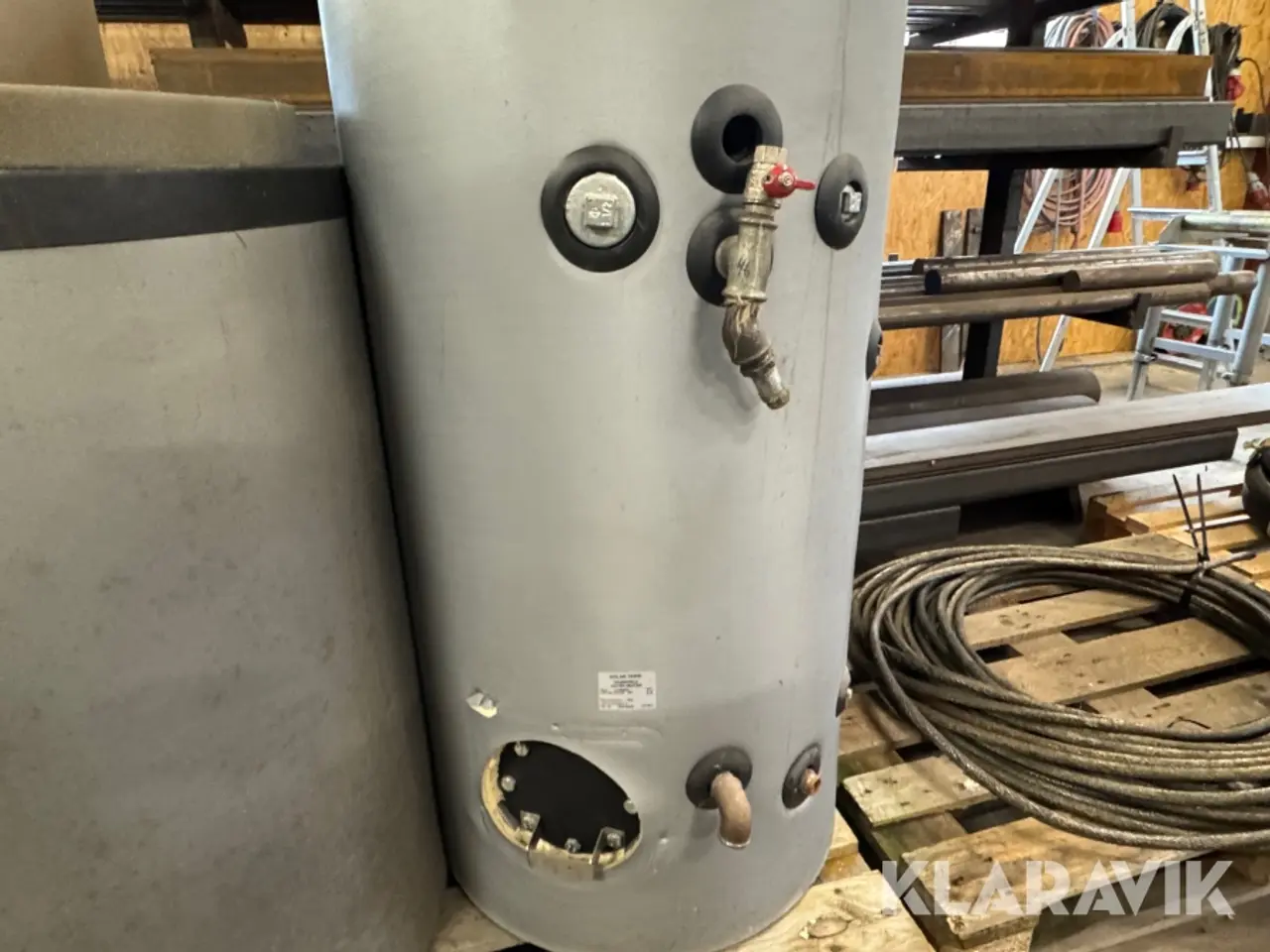 Billede 4 - Buffertank - Varmvandsbeholder Solar Term 1 styk hver. 180 liter - 184 liter.