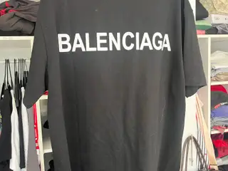 Balenciaga T-Shirt