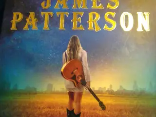 Dolly Parton og James Patterson: Løb, Rose, løb.