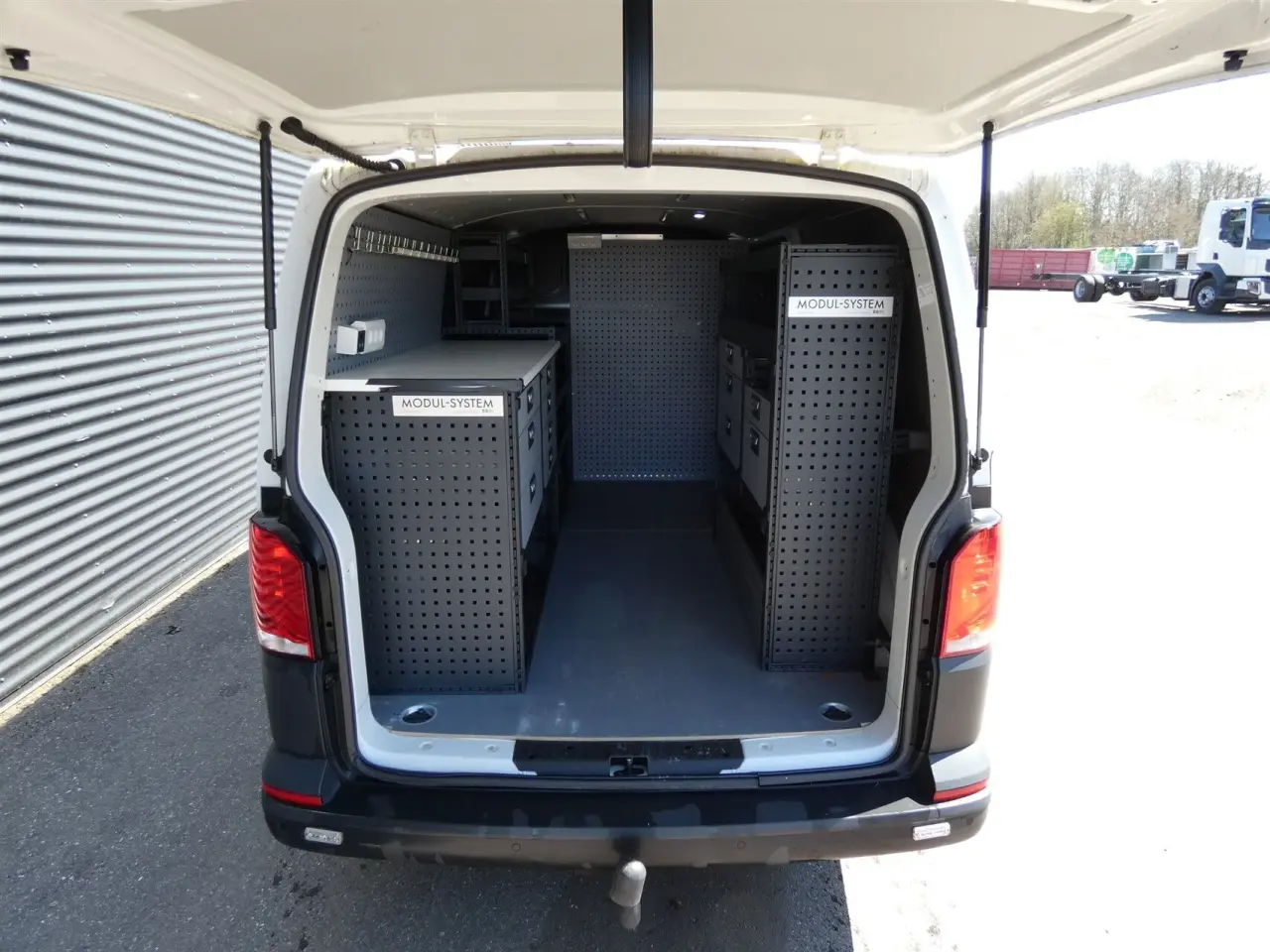 Billede 1 - VW Transporter Lang 2,0 TDI BMT DSG 150HK Van 7g Aut.