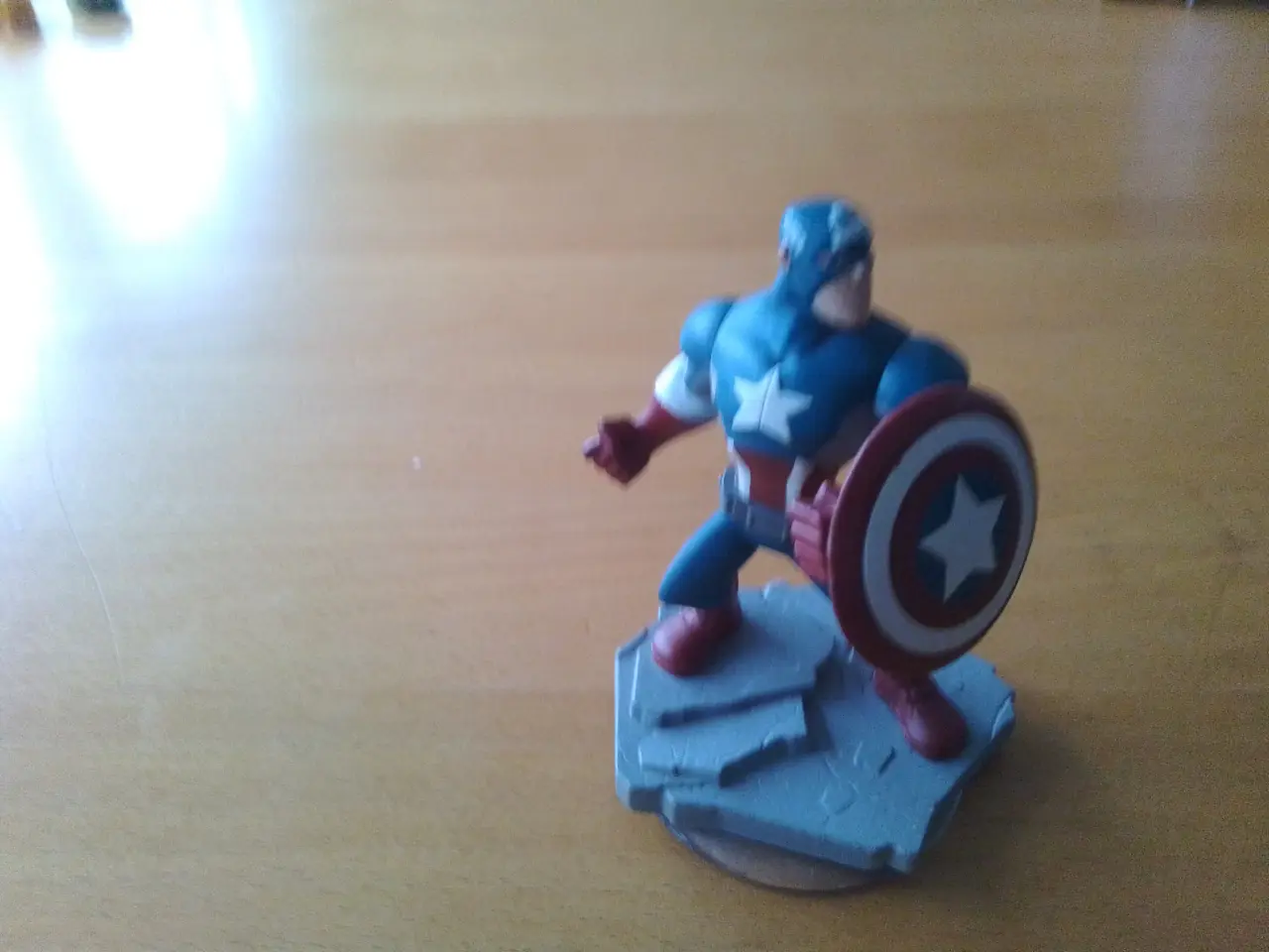 Billede 3 - Hulkbuster og captain America